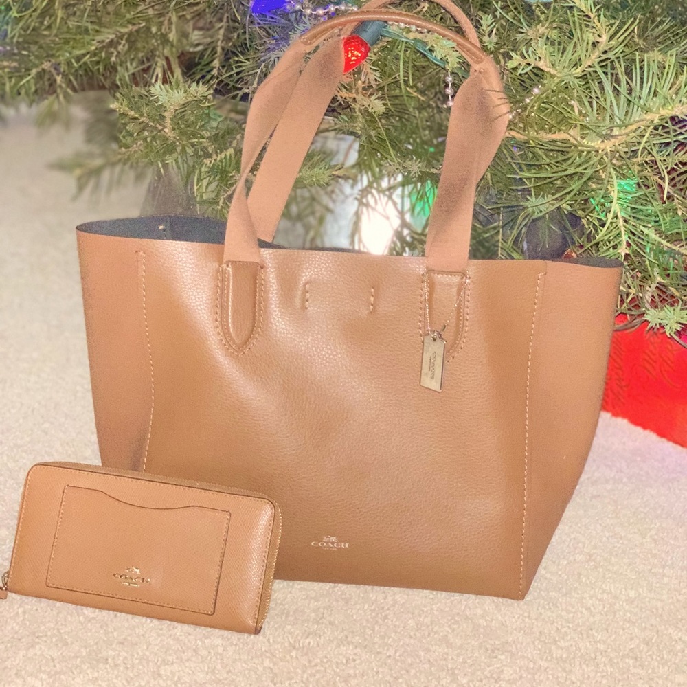 Coach Derby Tote Bag and Coach Accordion Zip Wallet